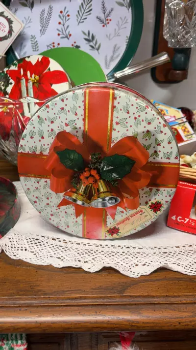 plant/Vintage Christmas tin with Bell and ribbon Design-0-thumbnail