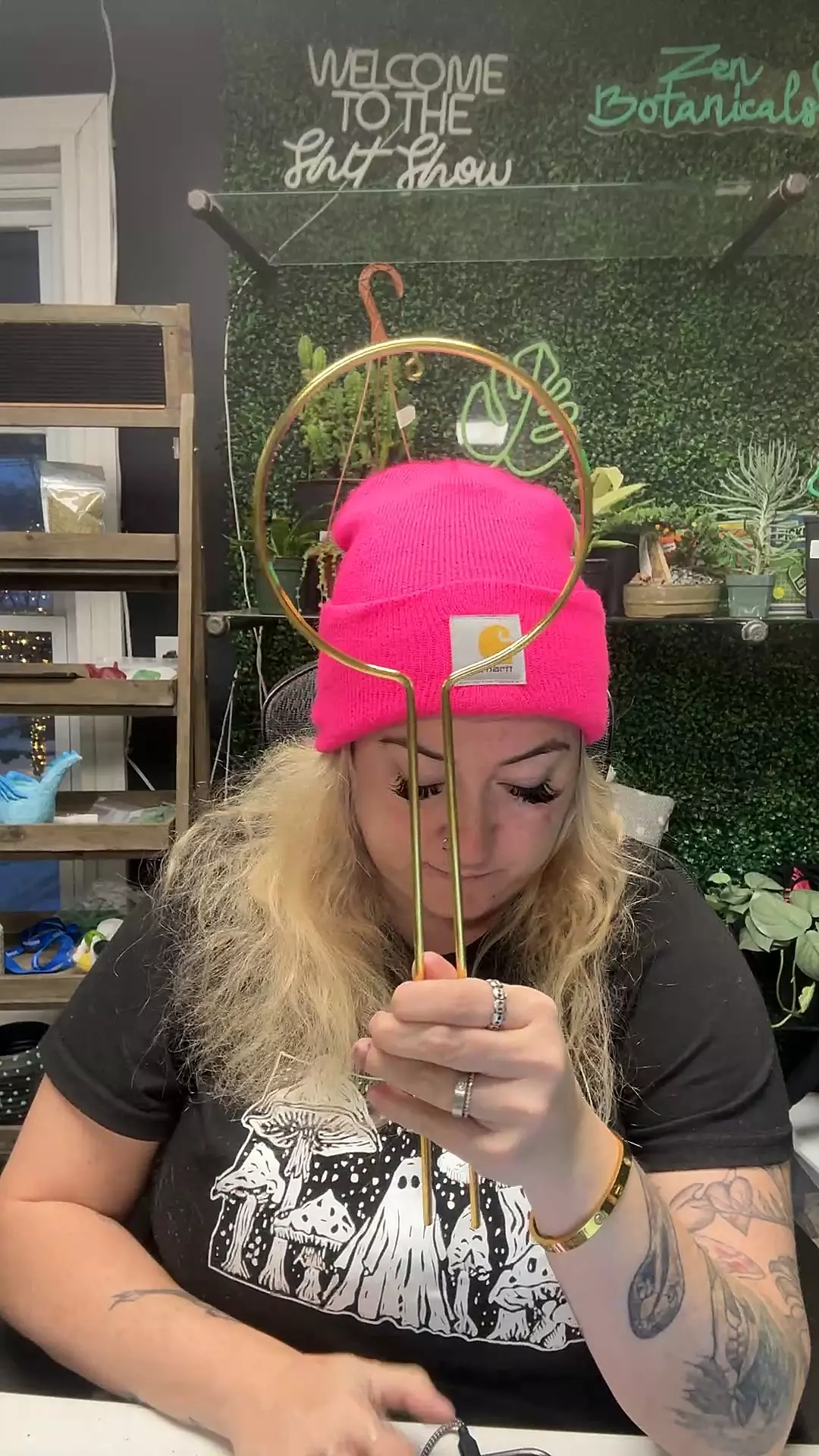 plant/circle trellis-0