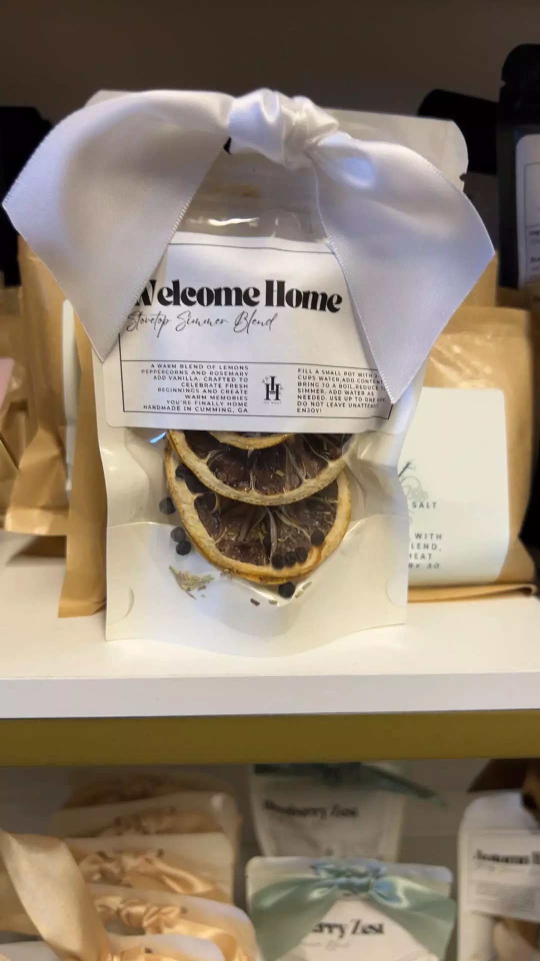 plant/Welcome home simmer pot, rosemary, vanilla, and lemon-0