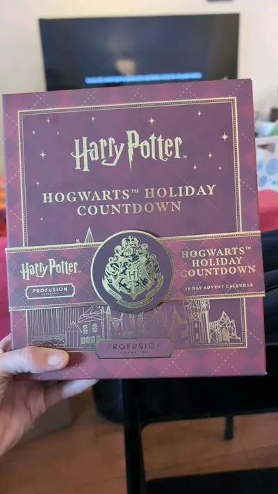 plant/Hogwarts Holiday Countdown-0-thumbnail