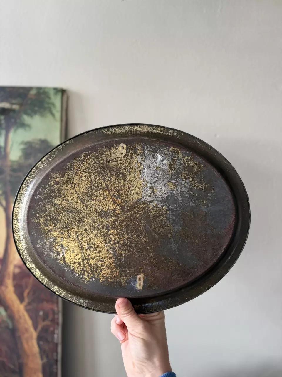 plant/Vintage metal serving tray with skating scene-1