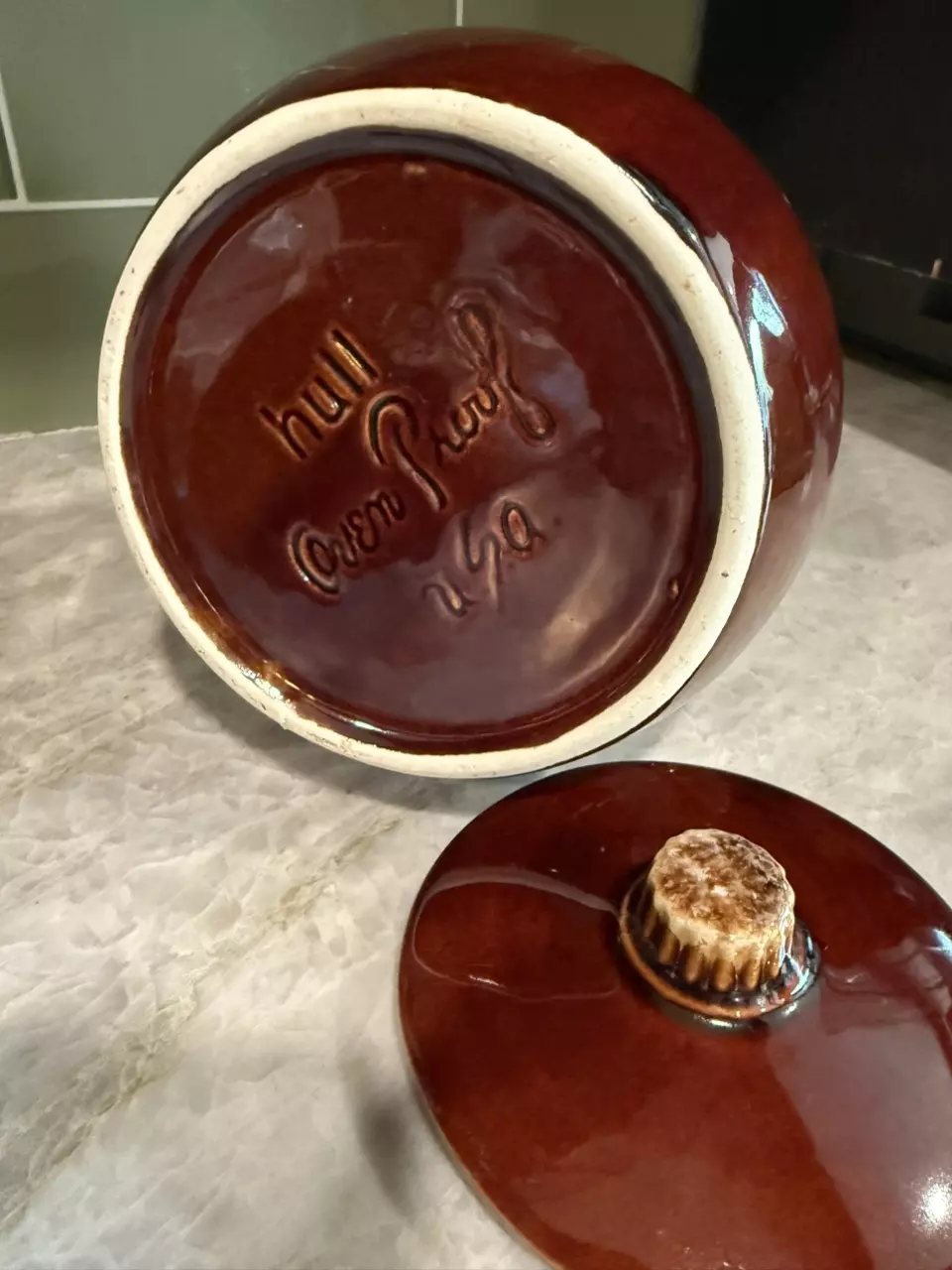 plant/Hull Pottery Bean Pot-1