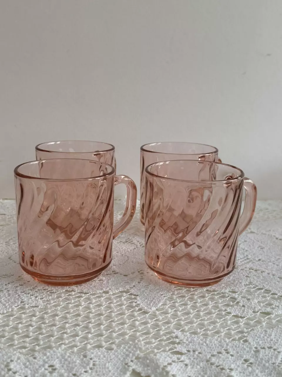 plant/Arcoroc France Pink Rosaline Optic Swirl Coffee Mug set 4-0