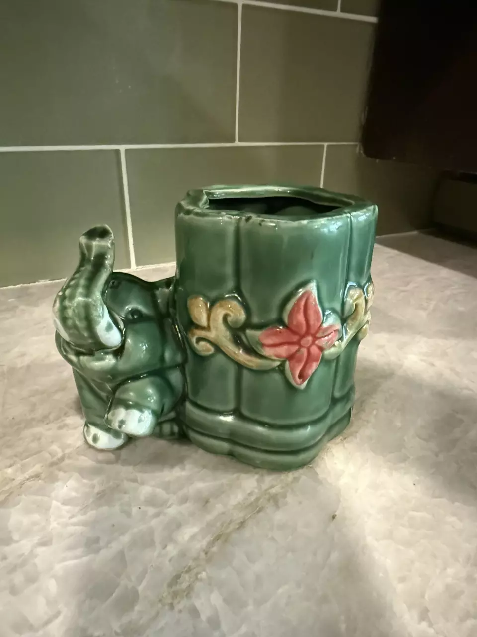 plant/Majolica Style Lucky Elephant Bamboo Planter-0