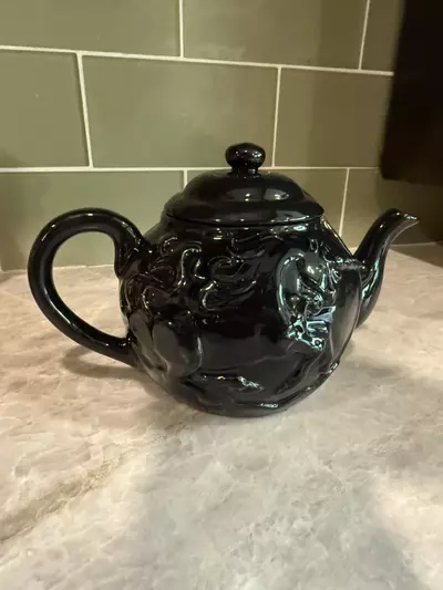 plant/Black Pottery Unicorn Teapot-0-thumbnail
