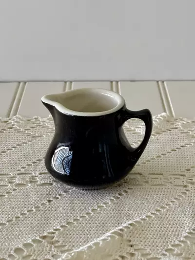 plant/Black Chunky Creamer-0-thumbnail
