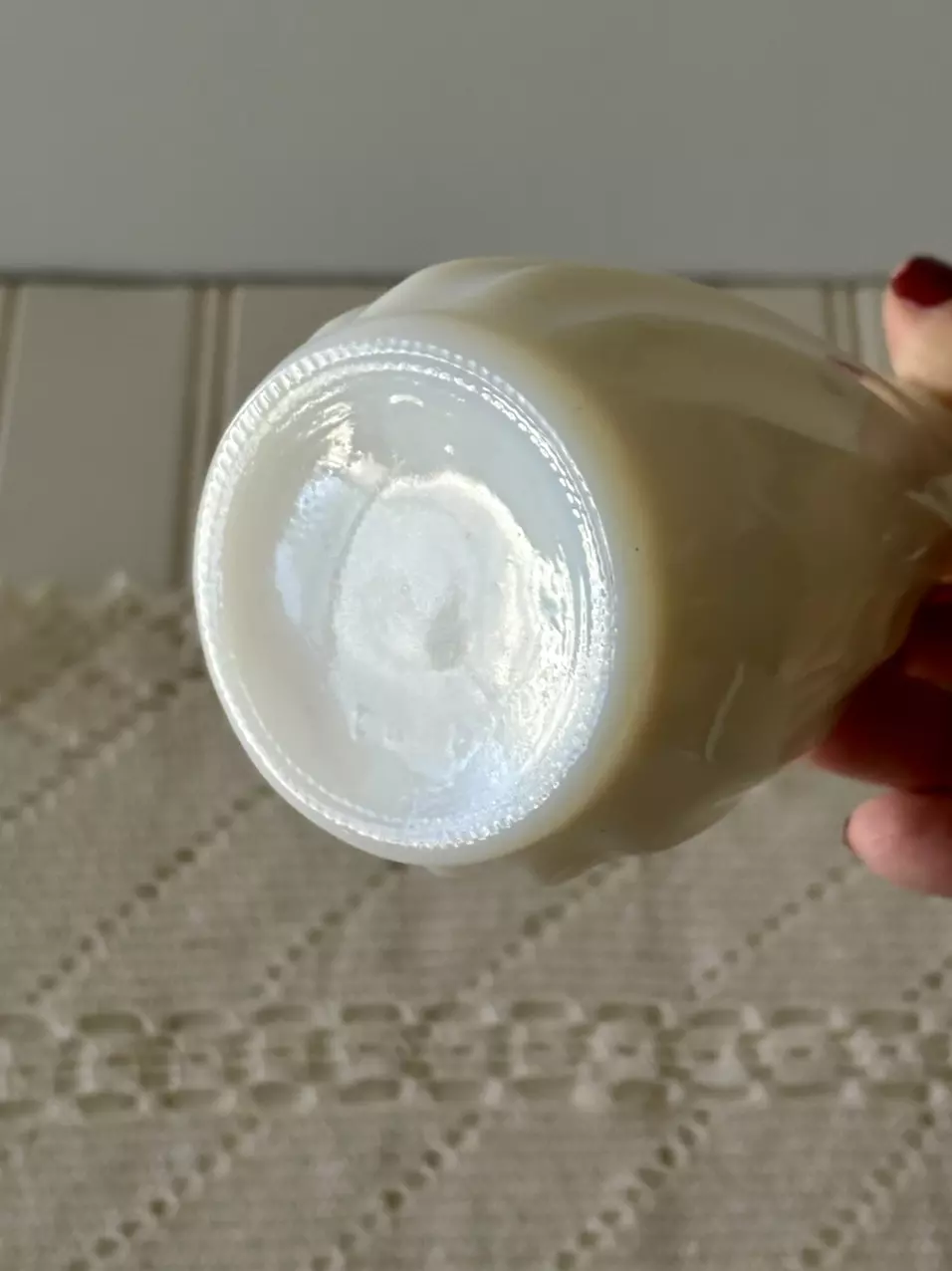 plant/Milk Glass Swirl Vase #2-1