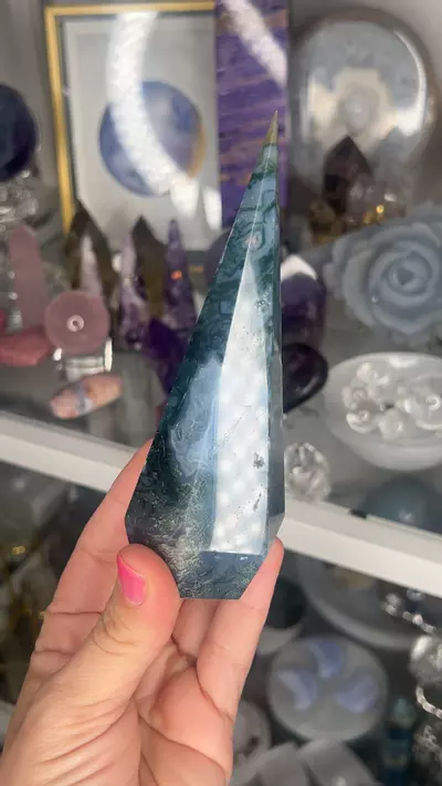 plant/34 moss spire-0-thumbnail