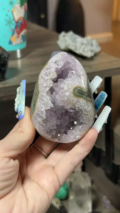 plant/Amethyst Egg-0-thumbnail