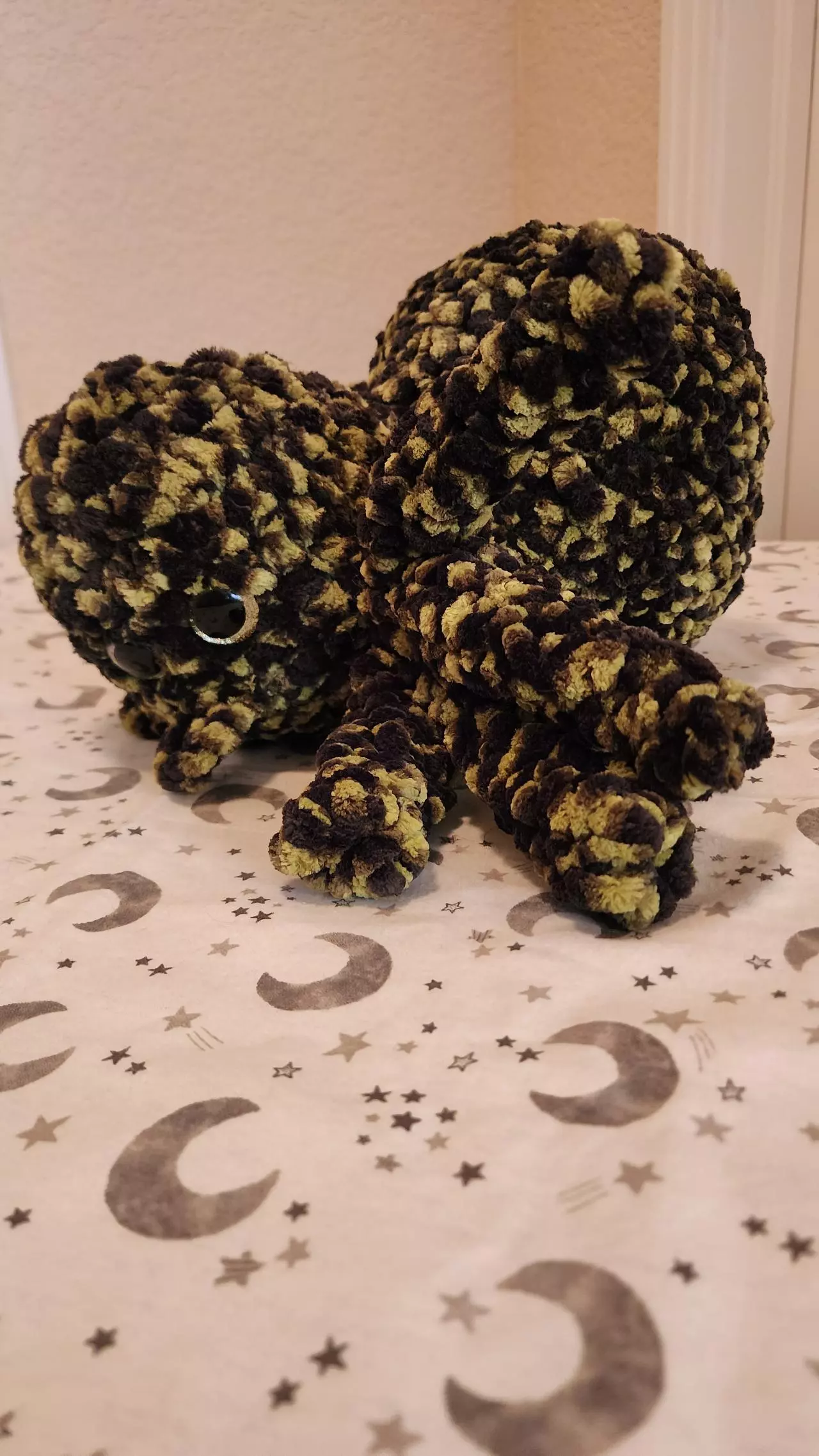 plant/Giant Jumping Spider-1