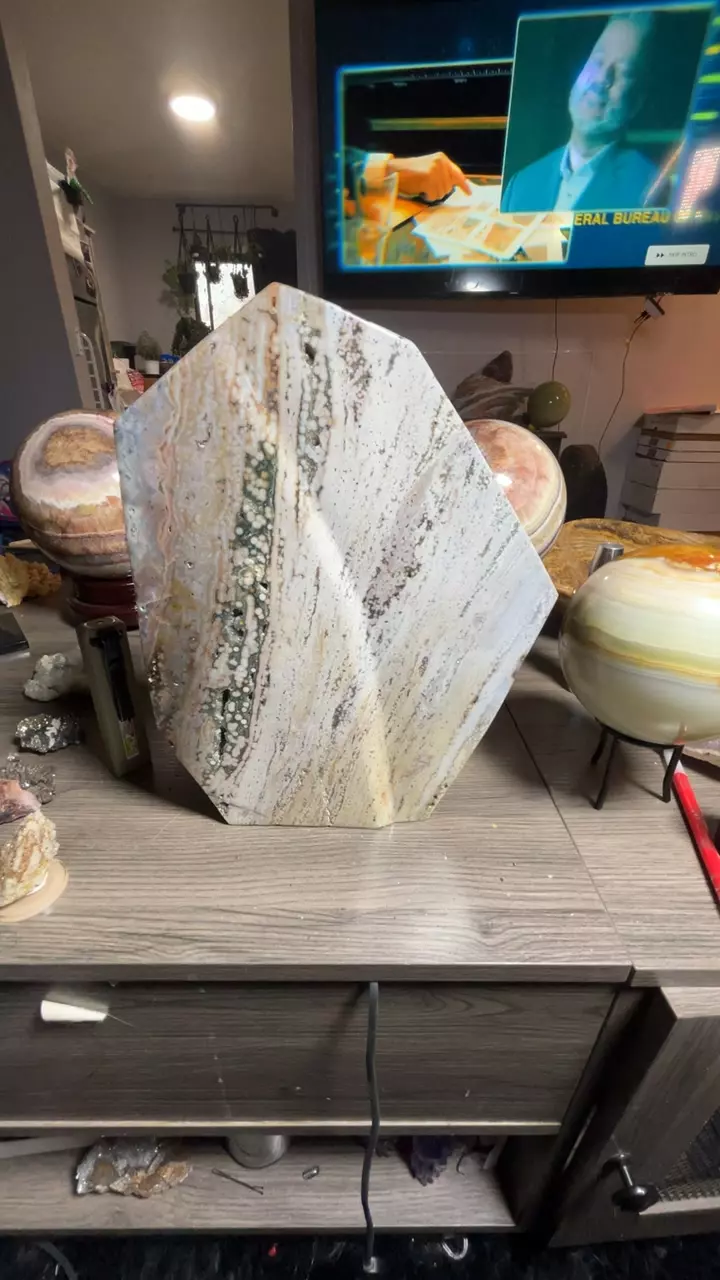 plant/Vein 1 & 2 OJ Freeform (Weighs 18lbs)-0