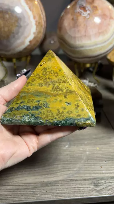 plant/Kabamby OJ Pyramid-0-thumbnail