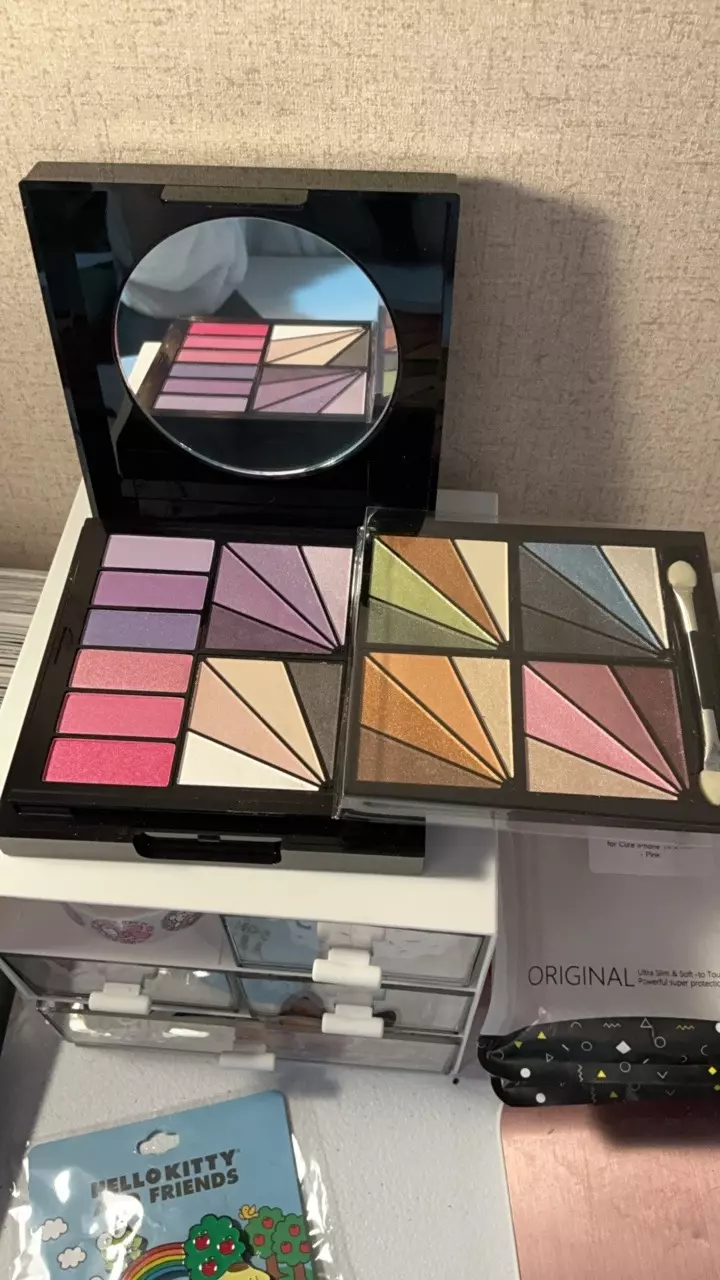 plant/Malibu Glitz palette-5