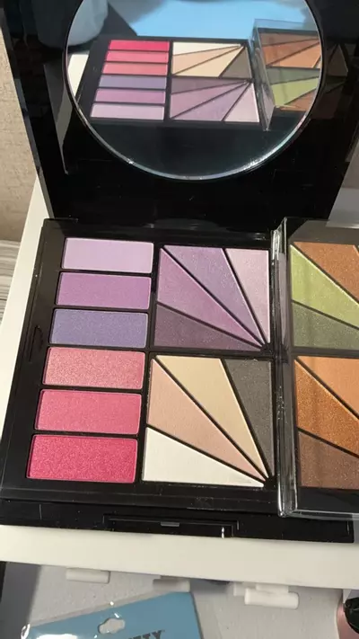 plant/Malibu Glitz palette-4-thumbnail