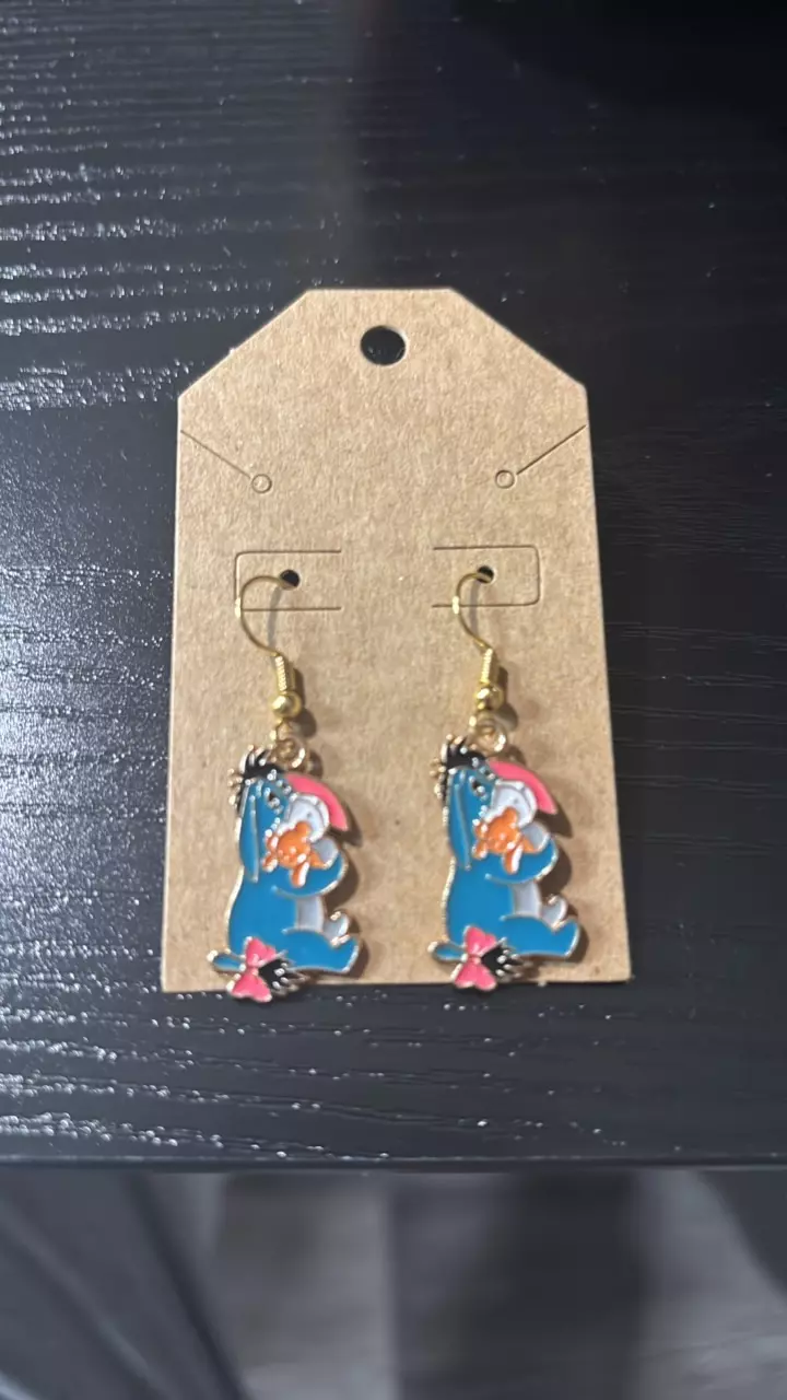 plant/Handcrafted Winnie the Pooh  Earrings-0