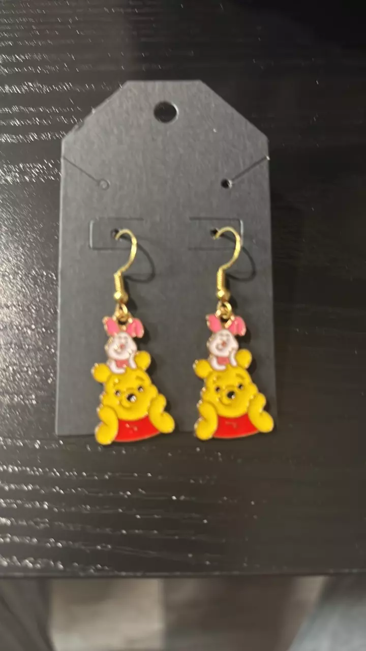 plant/Handcrafted Winnie the Pooh  Earrings-0