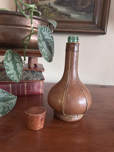 plant/Leather Wrapped Decanter-3-thumbnail