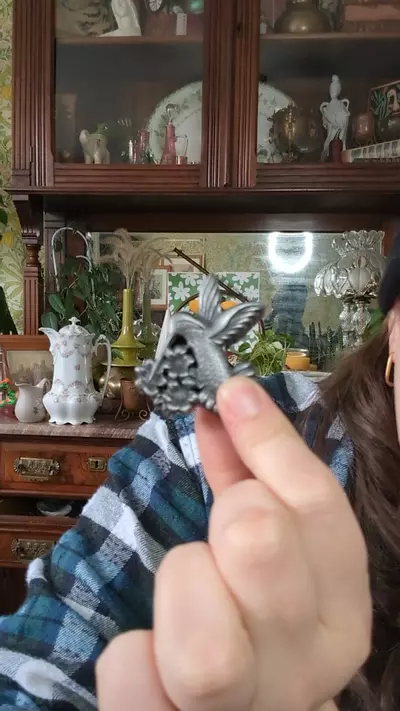 plant/hummingbird box with necklace and earrings-0-thumbnail