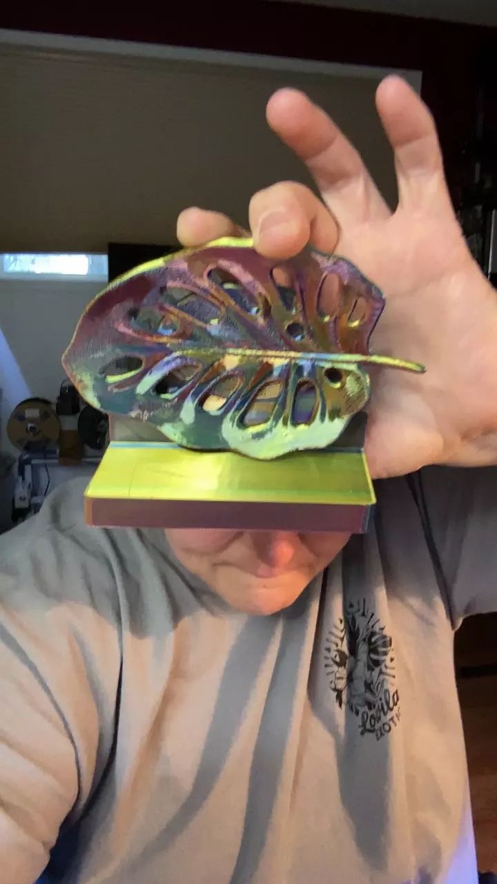 plant/magnetic tri Color ledge-0