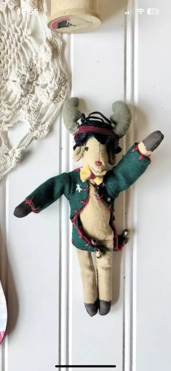 plant/Gentleman reindeer ornament-0