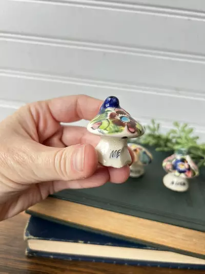 plant/Hand painted ceramic mushrooms (set of 3)-4-thumbnail