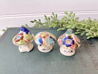plant/Hand painted ceramic mushrooms (set of 3)-0-thumbnail