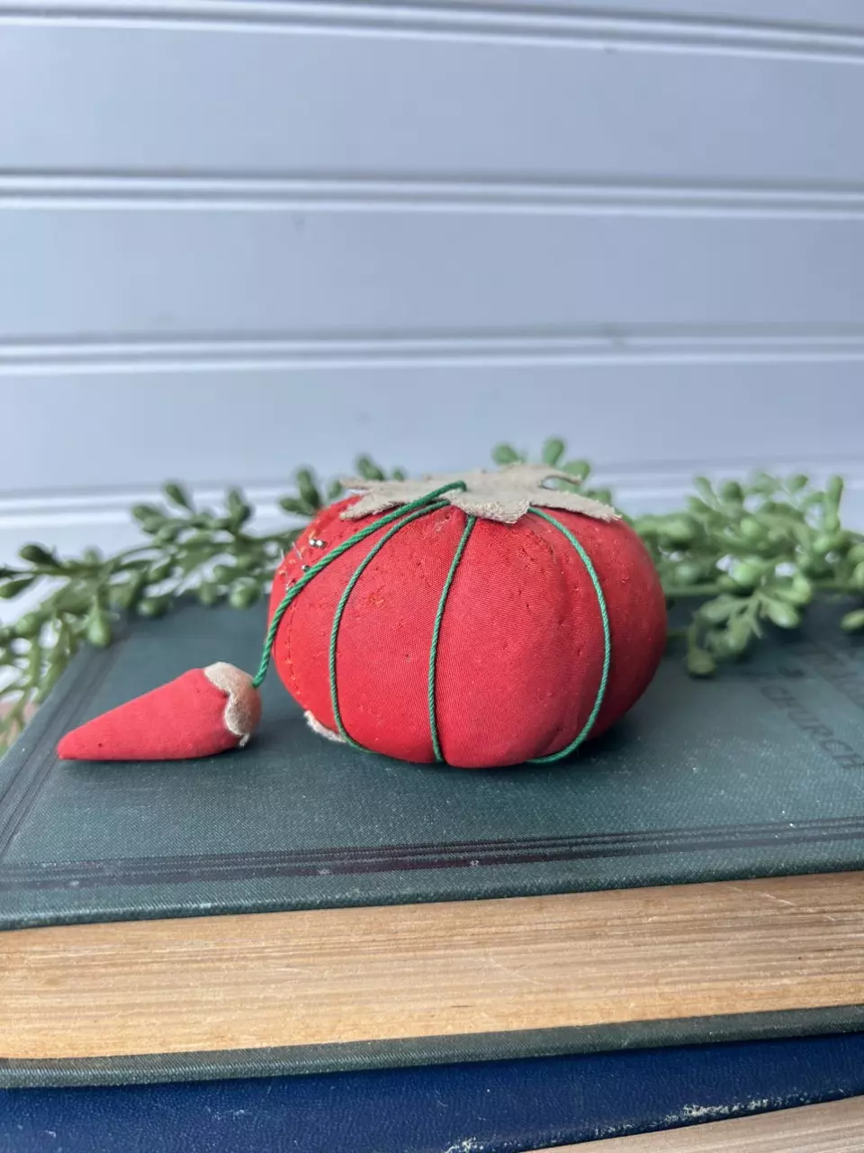 plant/Vintage red tomato pin cushion-2