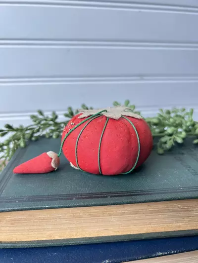 plant/Vintage red tomato pin cushion-2-thumbnail