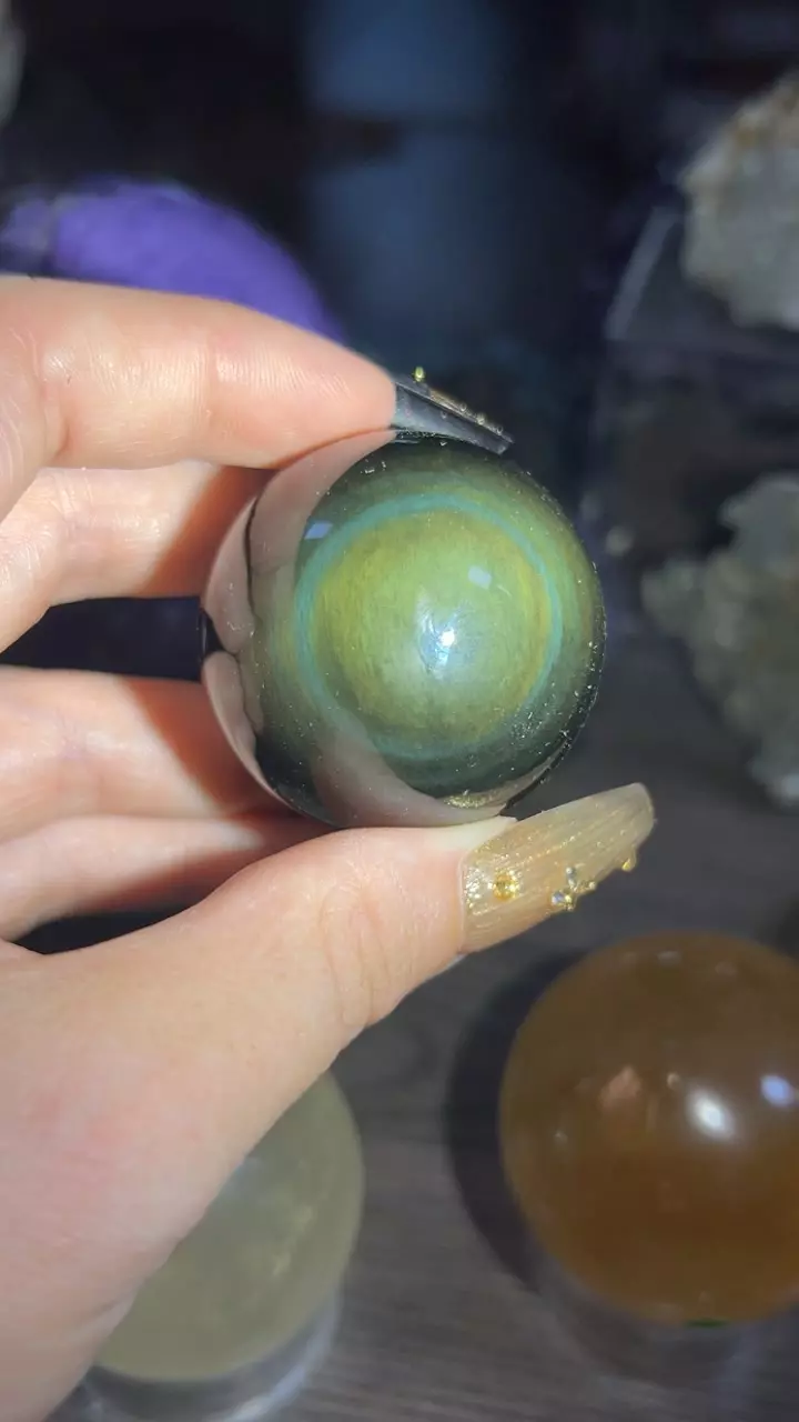 plant/Rainbow Obsidian Sphere-0