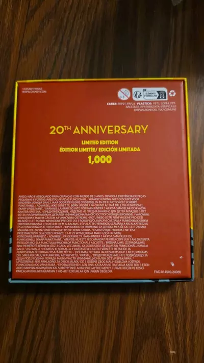 plant/Loungefly The Incredibles Hinged Boxed Pin out of 1,000-1-thumbnail