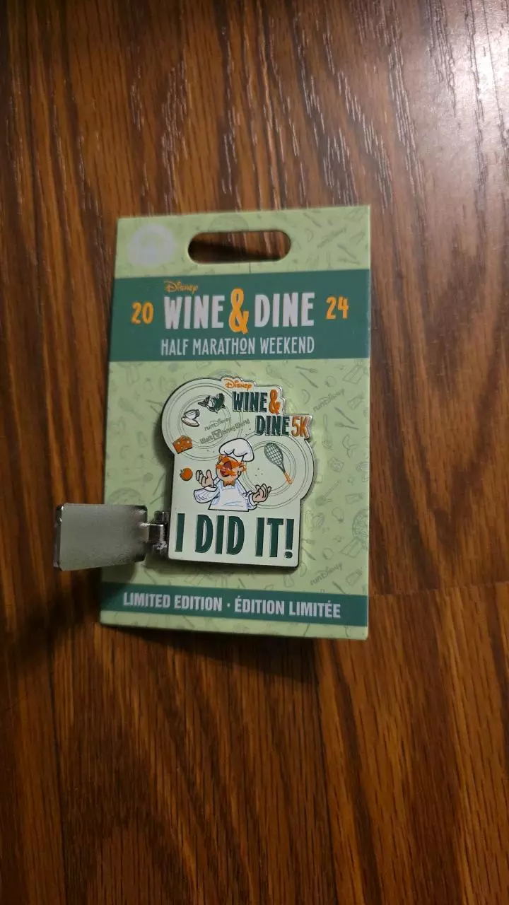 plant/Disney Wine and Dine Half Maratho Weekend Pin 2024-1