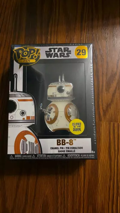 plant/Star Wars Glow in the Dark Pop Pin BB-8-0-thumbnail