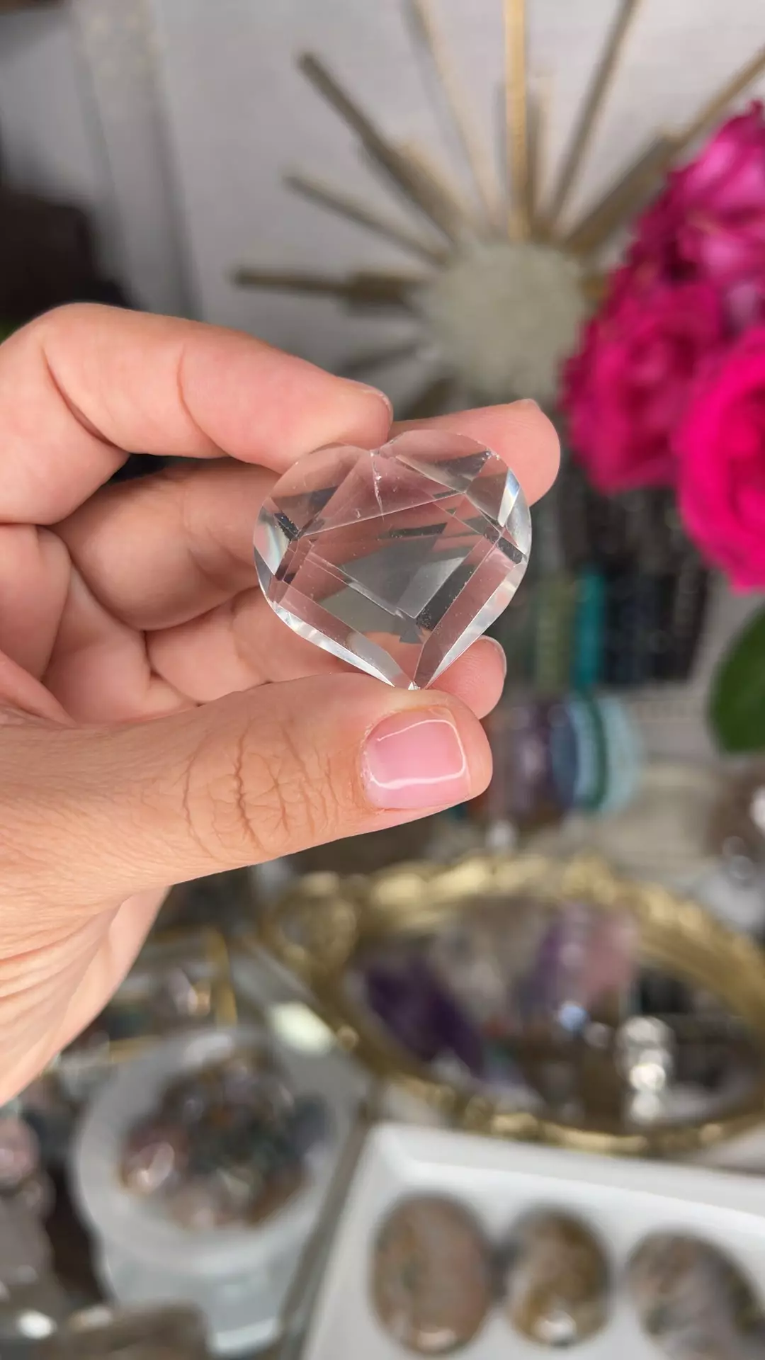 plant/Faceted Brazilian Quartz heart 30 Intuitive Pick-0