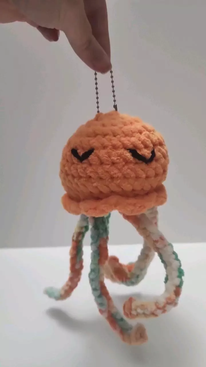 plant/Orange sleepy jellyfish-0