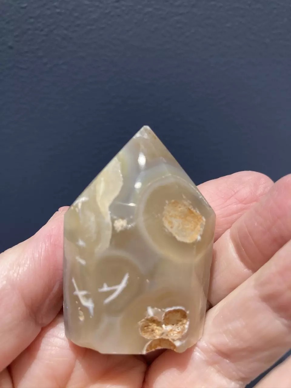 plant/Small tan agate w/ white druzy tower-1