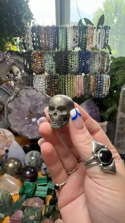plant/Skull- pyrite-0-thumbnail