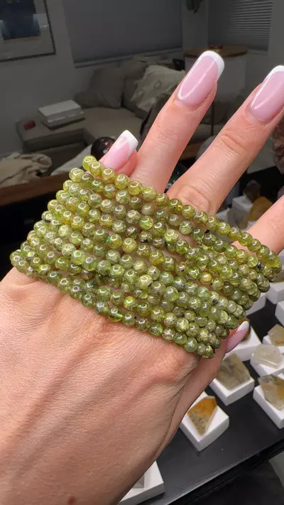 plant/Peridots bracie-0-thumbnail