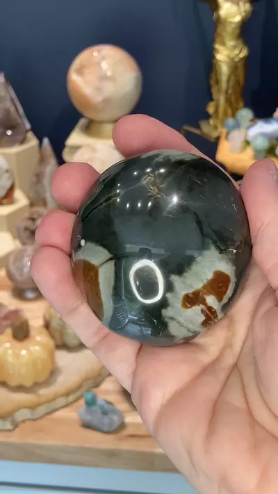 plant/Polychrome jasper lg palm - intuitively chosen-0-thumbnail