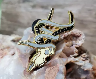 plant/Black Mamba Enamel Pin-0-thumbnail