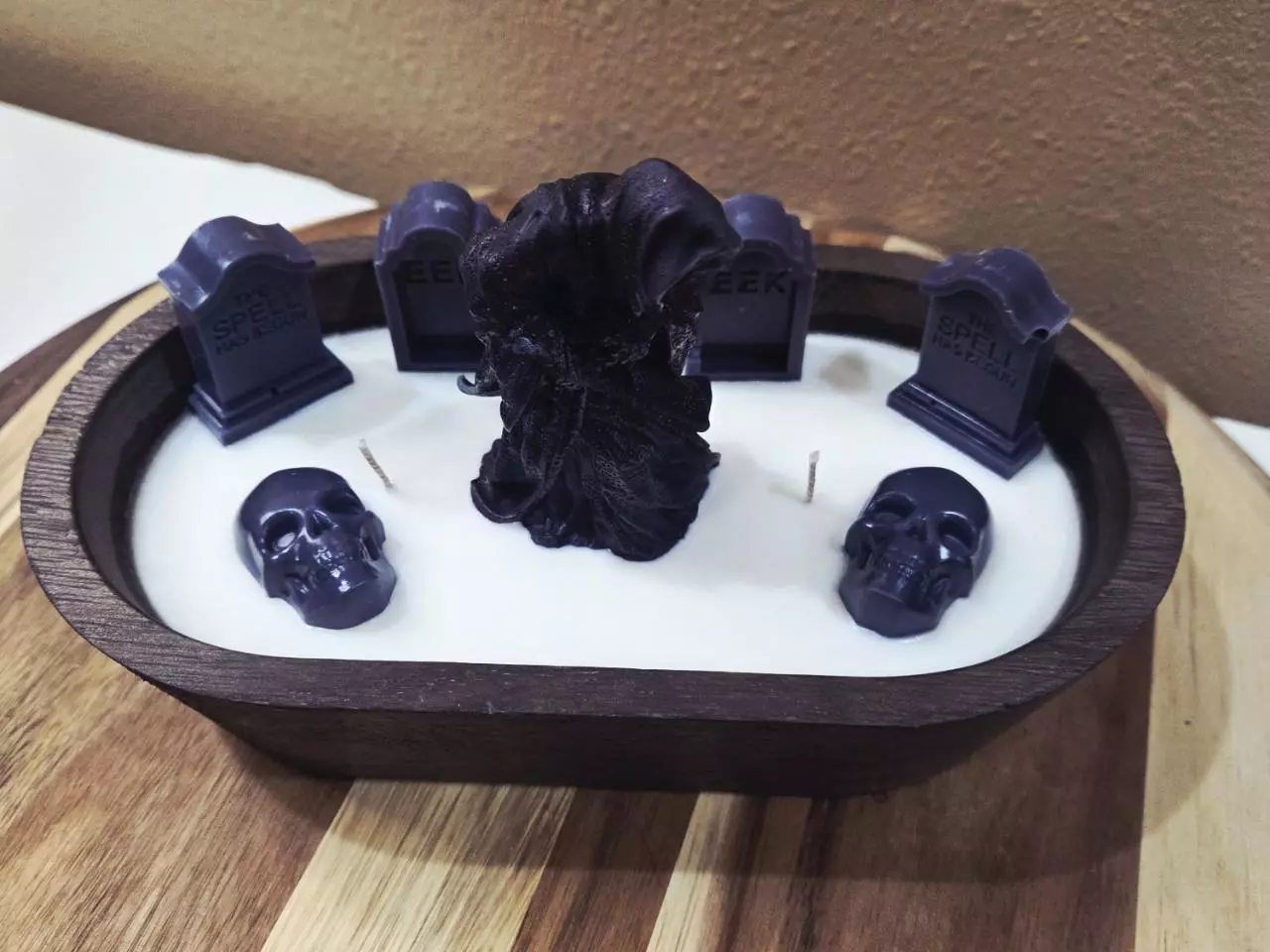 plant/12oz Graveyard Dough Bowl Candle-0