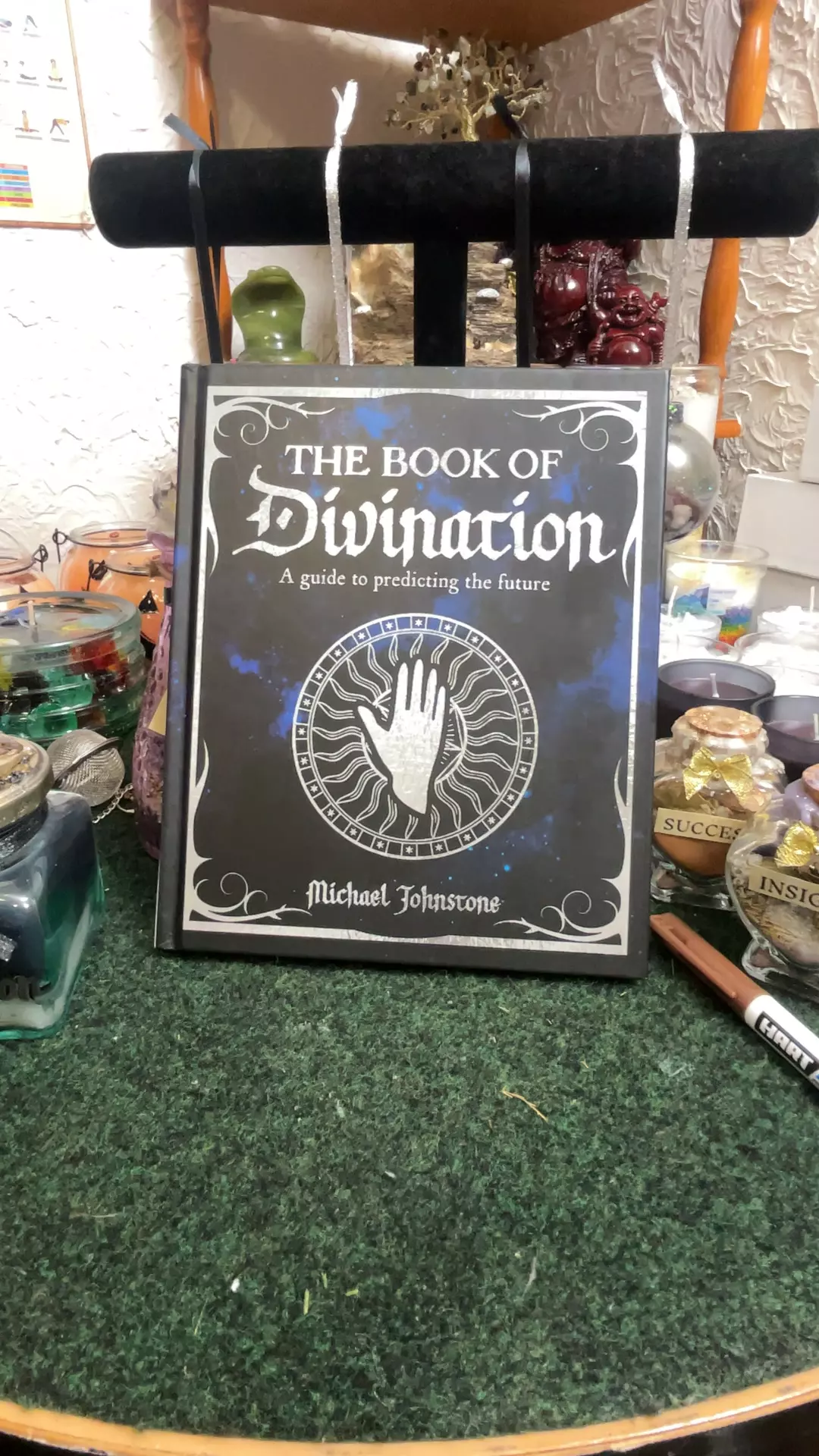 plant/The book of divination a guide to predicting the future HC-0