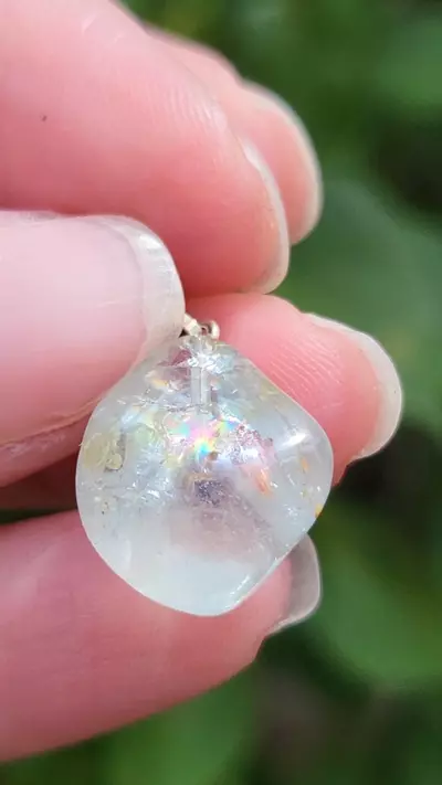 plant/Quartz with rainbow pendant-1-thumbnail