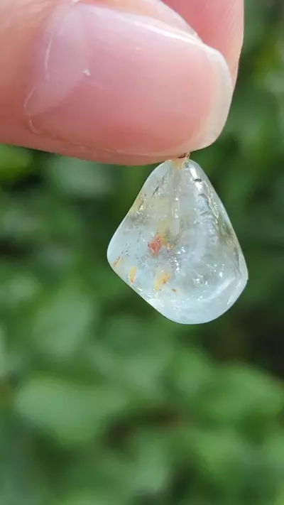 plant/Quartz with rainbow pendant-0-thumbnail