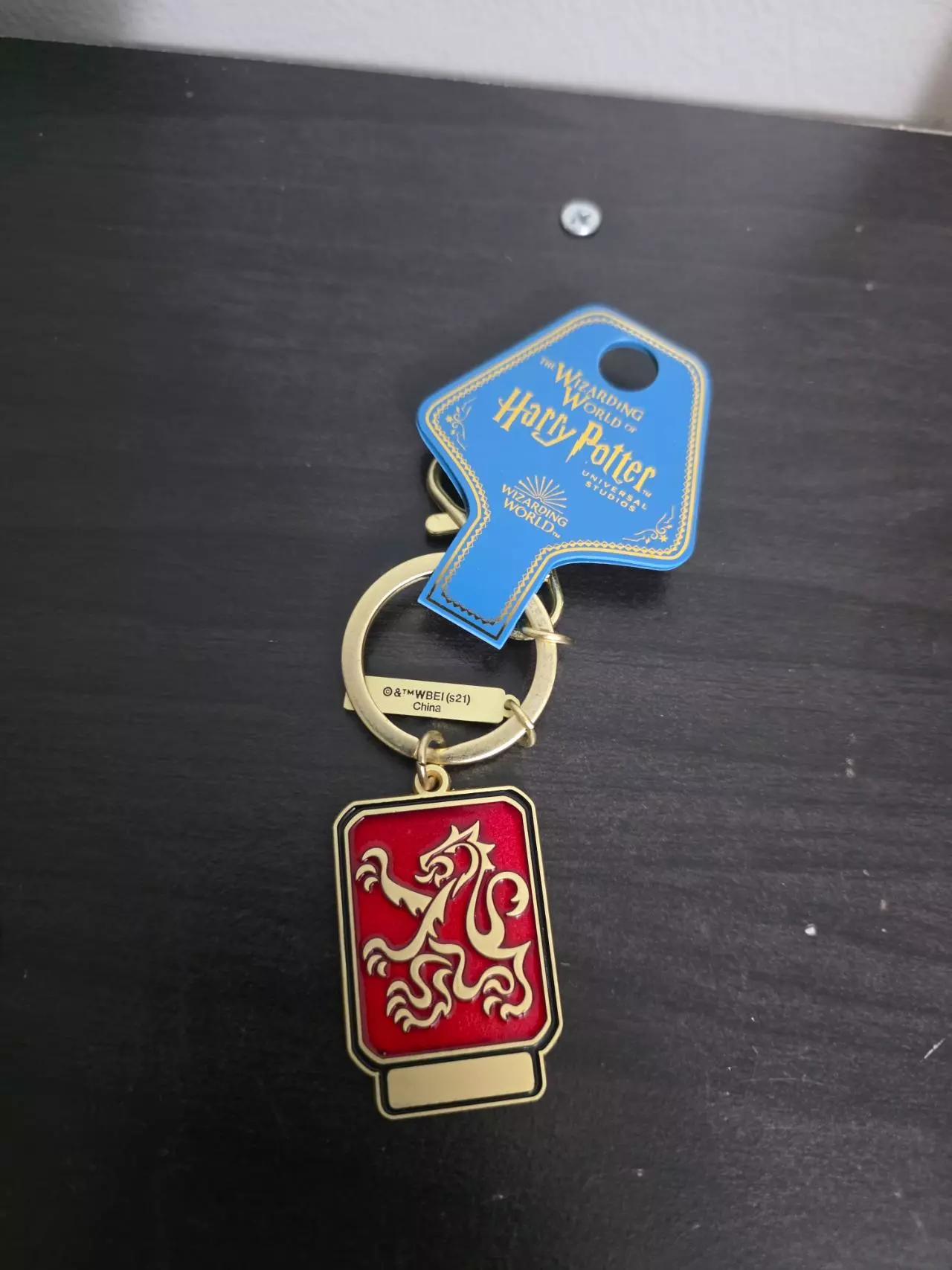 plant/Universal Stuidios Orlando The Wizarding World Harry Potter Gryffindor Keychain-0