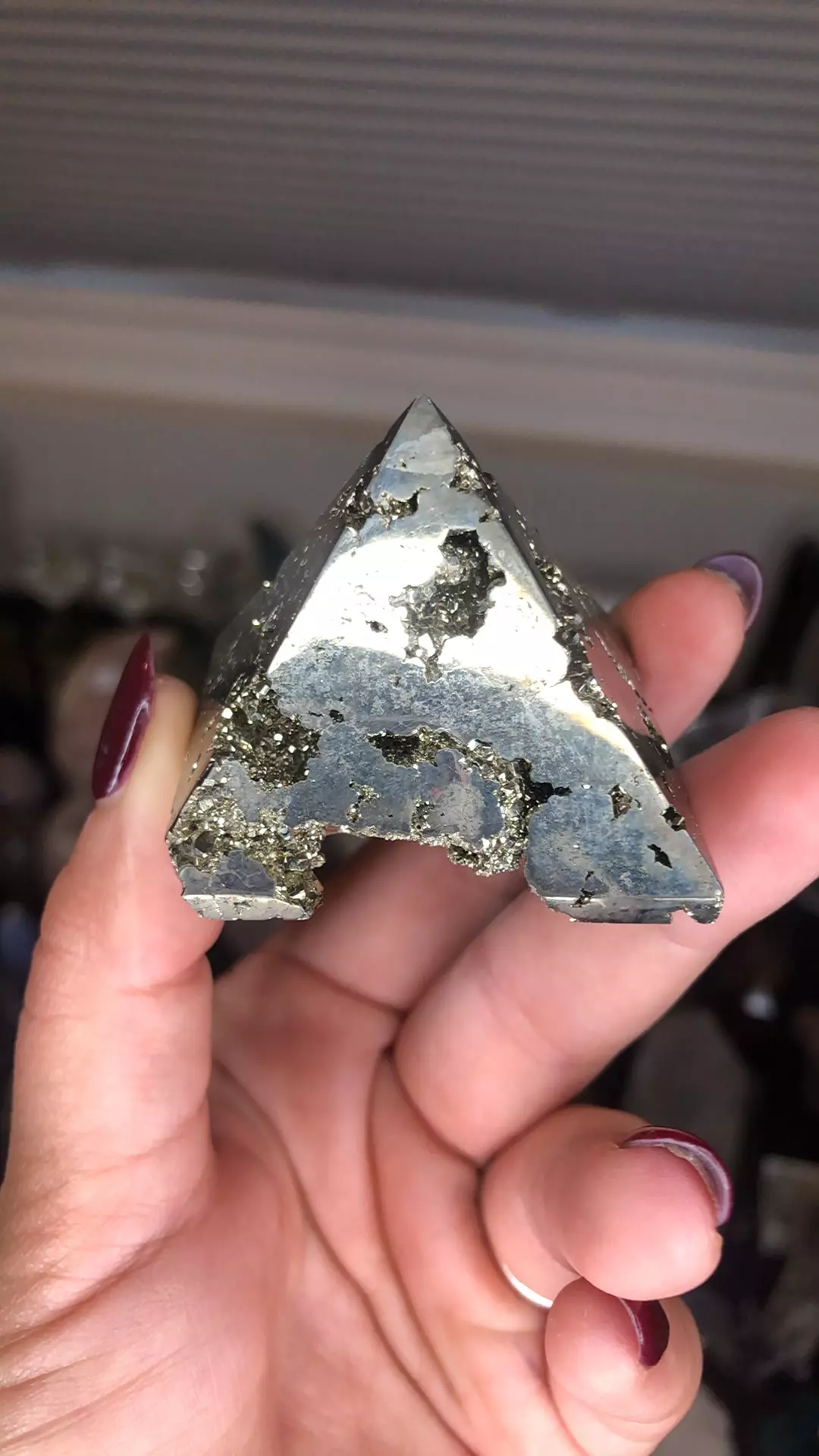plant/Peruvian pyrite pyramid A-0