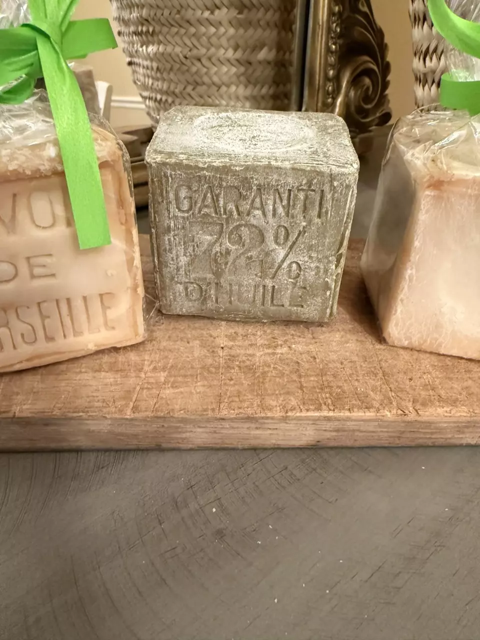 plant/Authentic Savon de Marseille – 400g White Soap Cube – Dry Aged-1