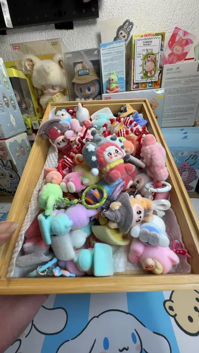 plant/3pc mix keychains-0-thumbnail