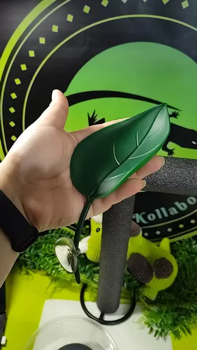 plant/Leaf Perch-0-thumbnail