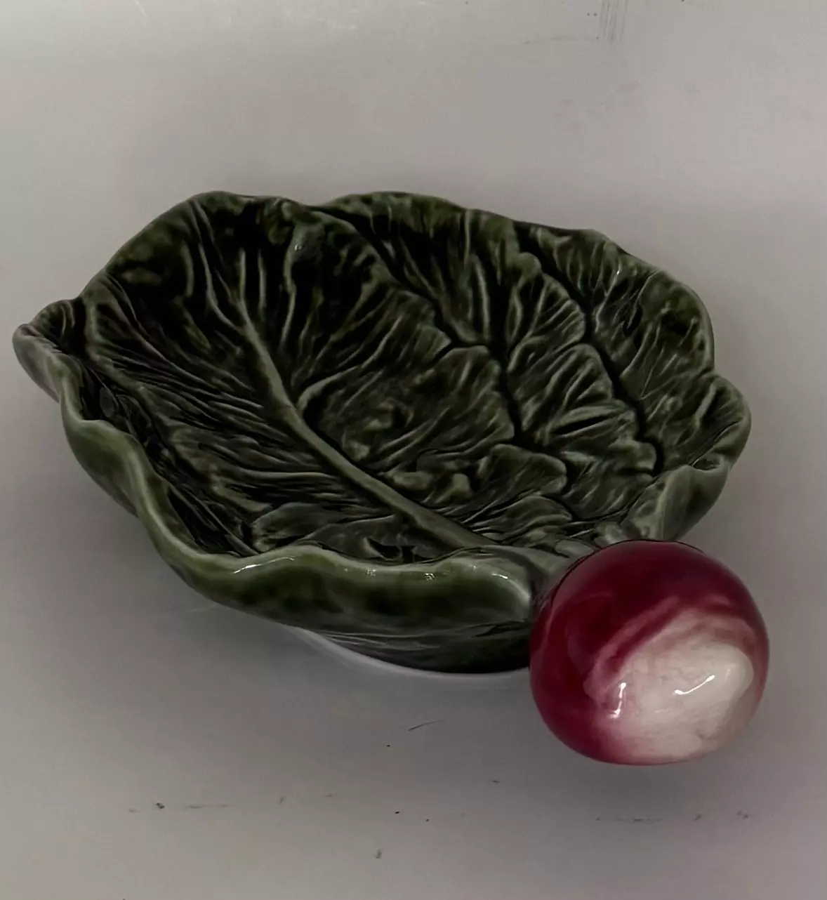 plant/Olfaire Vintage Green Leaf Dish with Radish Handle – Model 478/1-0