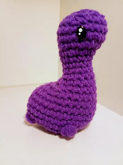 plant/crochet dino-2-thumbnail